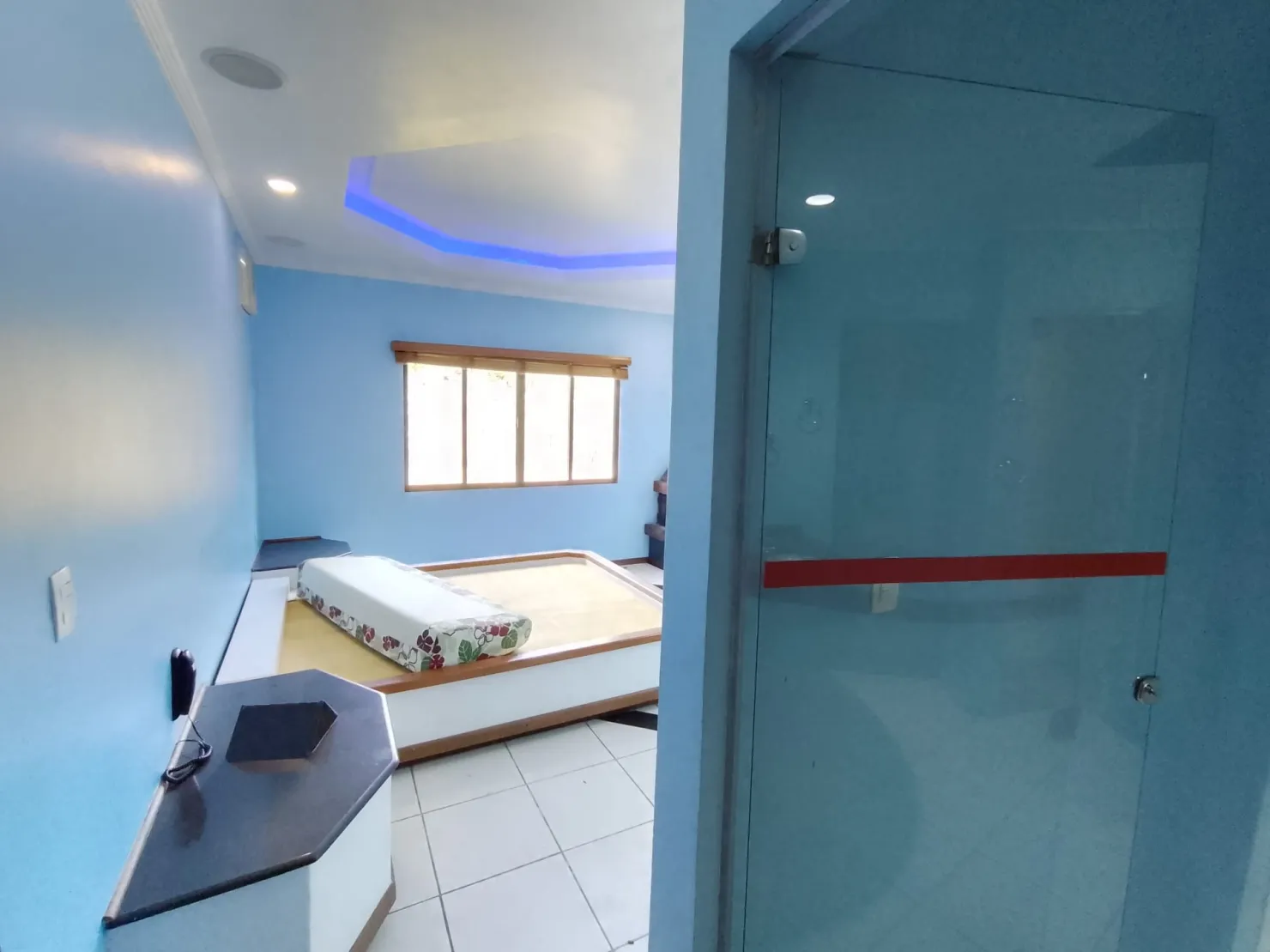 Imagem Comercial à venda 26 Quartos, 20 Suites, 33 Vagas, 23480M², Residencial e Comercial Cidade Morumbi, Pindamonhangaba - SP