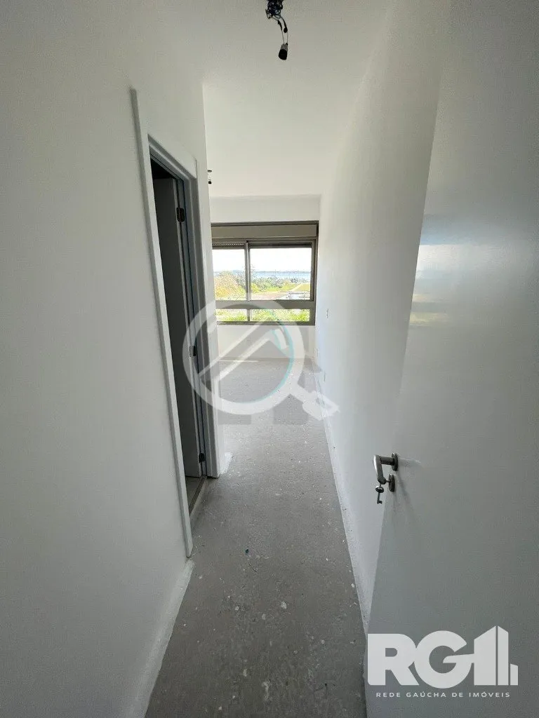 Imagem Apartamento com 143 m² privativos, possui 3 suítes, (sendo 1 máster), living, cozinha, dependênc...
