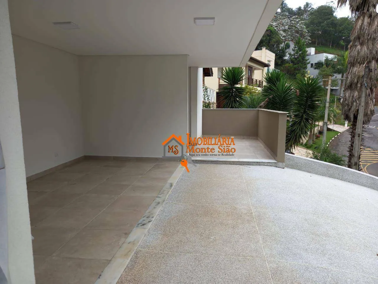 Imagem Casa com 3 dormitórios à venda, 250 m² por R$ 1.890.000,00 - Jardim Imperial Hills III - Arujá/SP