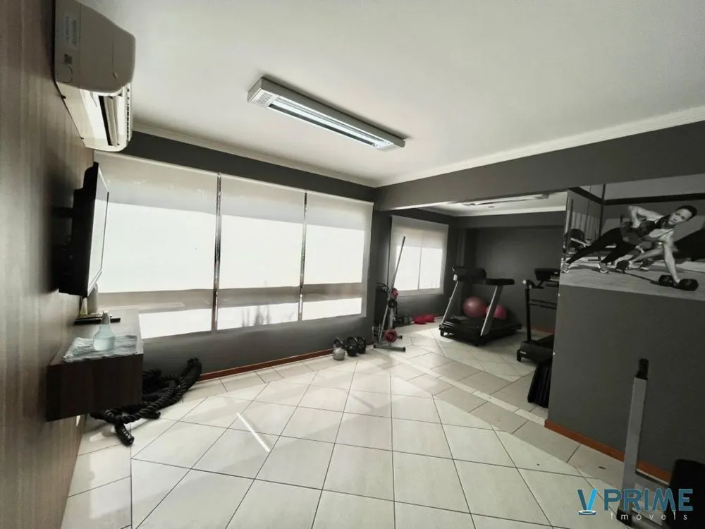Imagem Vende-se apartamento com 2 quartos (1 suíte), 75 m² e 2 vagas - Petrópolis