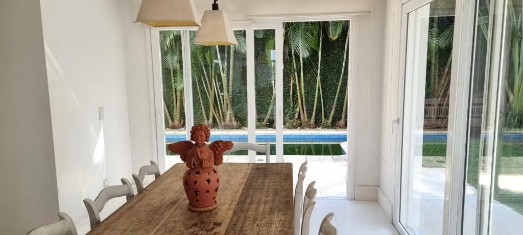 Imagem Casa com 3 suítes e piscina no Boa Vista