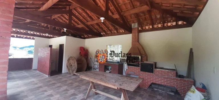 Imagem Chácara com 3 dormitórios à venda, 8000 m² por R$ 680.000,00 - Pinhal Grande - Toledo/MG