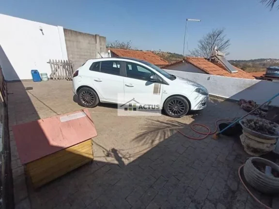 Imagem Casa 2 quartos com area de fogão a lenha em Sarzedo