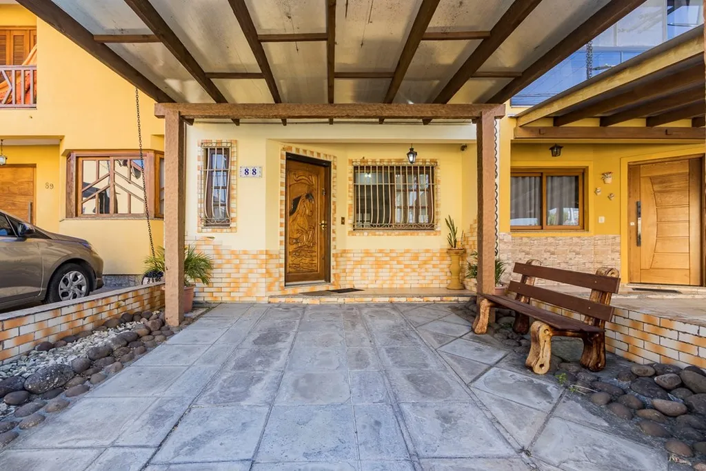 Imagem Casa de Condomínio em Aberta dos Morros