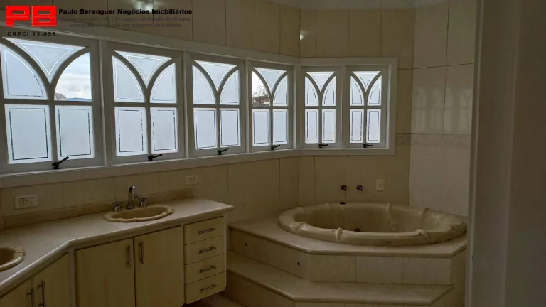 Imagem Sobrado 669m² 4 suítes - Condomínio Melville