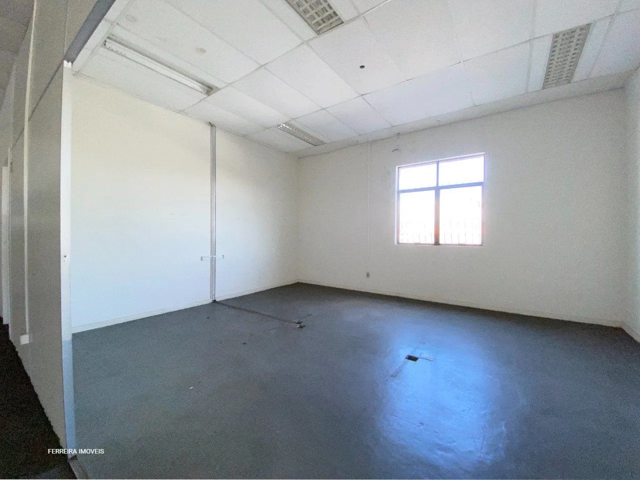 Imagem Predio para Venda - 2297m², 0 dormitórios, 20 vagas - Floresta