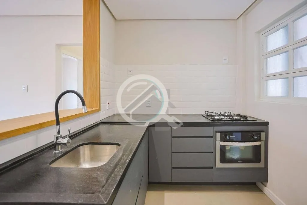 Imagem Apartamento a venda com 2 quartos no bairro Moinhos/Floresta. Desfrute de um ambiente renovado na Av...
