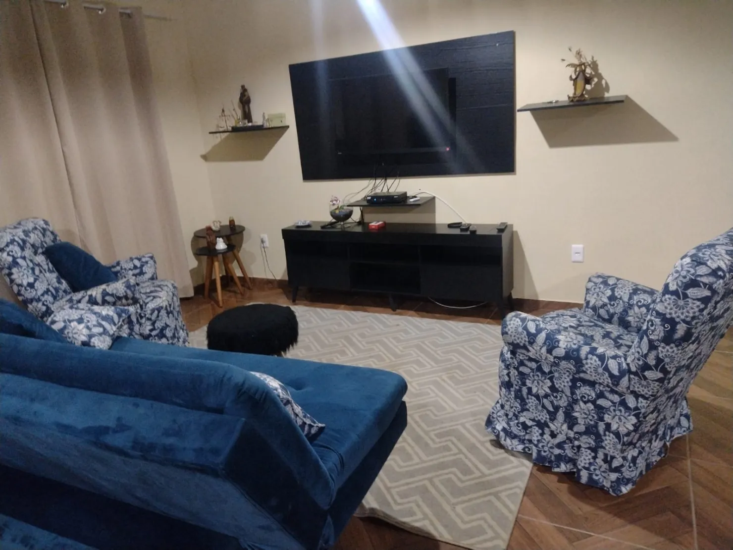 Imagem Casa à venda 4 Quartos, 4 Suites, 4 Vagas, 2350M², São Gonçalo, Taubaté - SP