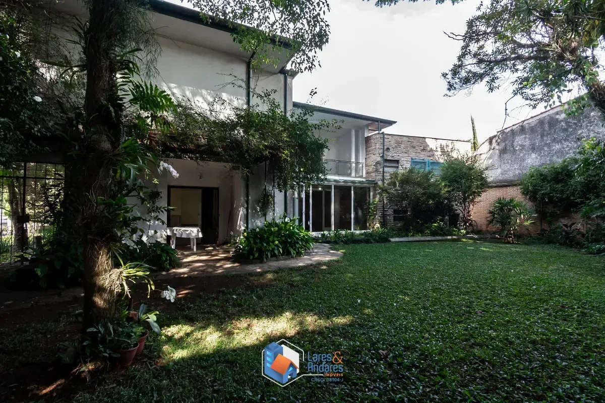 Foto do imóvel Casa comercial para venda em Jardim América, 642m² em Avenida Brasil