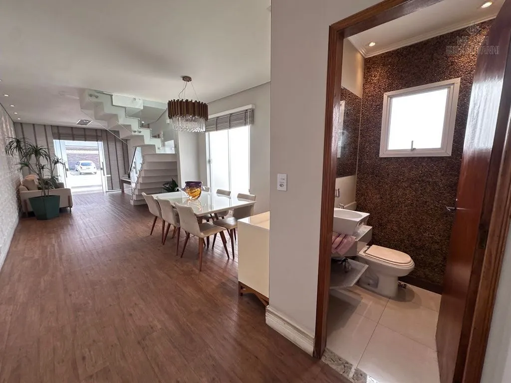 Imagem SOBRADO 3 SUÍTES - CANTO DO FORTE - FINAMENTE DECORADO, PLANEJADO E MOBILIADO