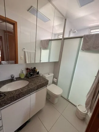 Imagem Apartamento 3 Quartos com Suíte, Varanda e 2 Vagas Paralelas.