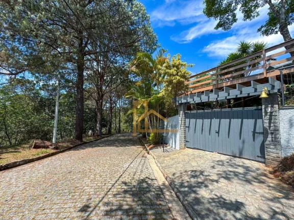 Imagem Casa com 5 dormitórios e lazer privativo à venda na Região do Green Valley em Albuquerque - Teresópolis/RJ