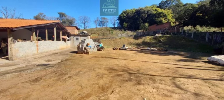 Imagem Casa no Bairro do Oratório em Socorro-SP