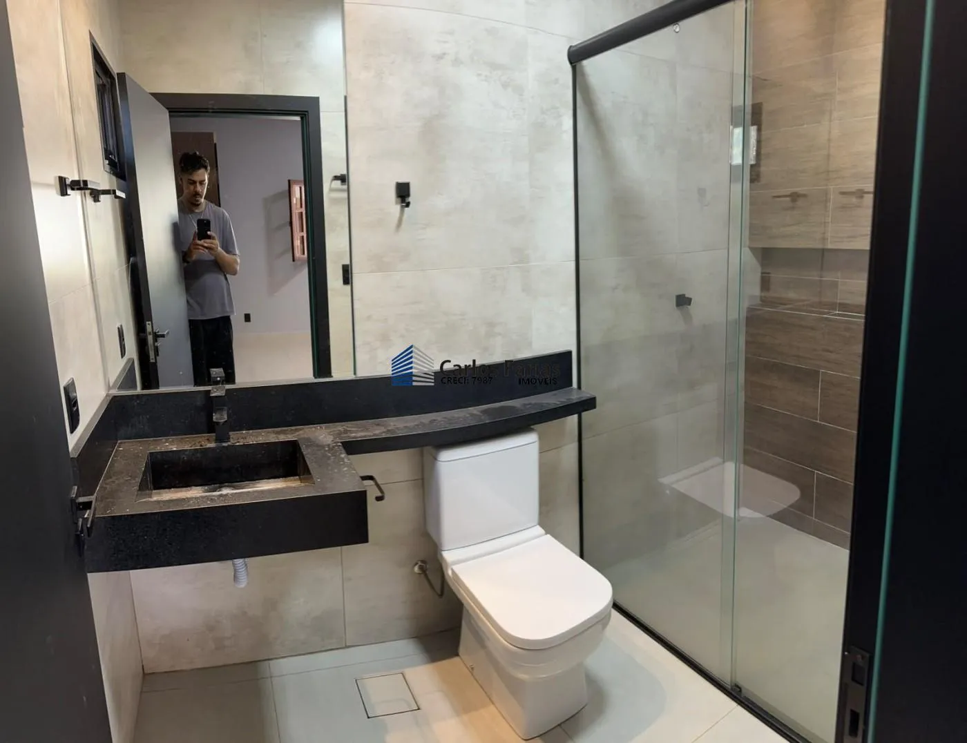 Imagem Casa em Condomínio para Venda em Brasília, Setor Habitacional Jardim Botânico, 3 dormitórios, 1 suíte, 2 banheiros, 4 vagas