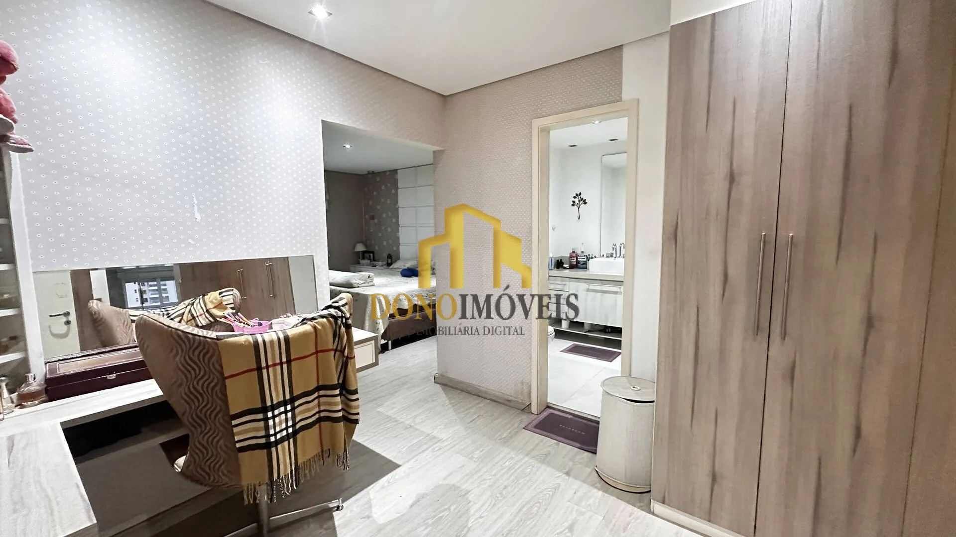 Imagem Apartamento para Venda e Locação no Domo Prime | 237m² | 3 Suítes | Centro