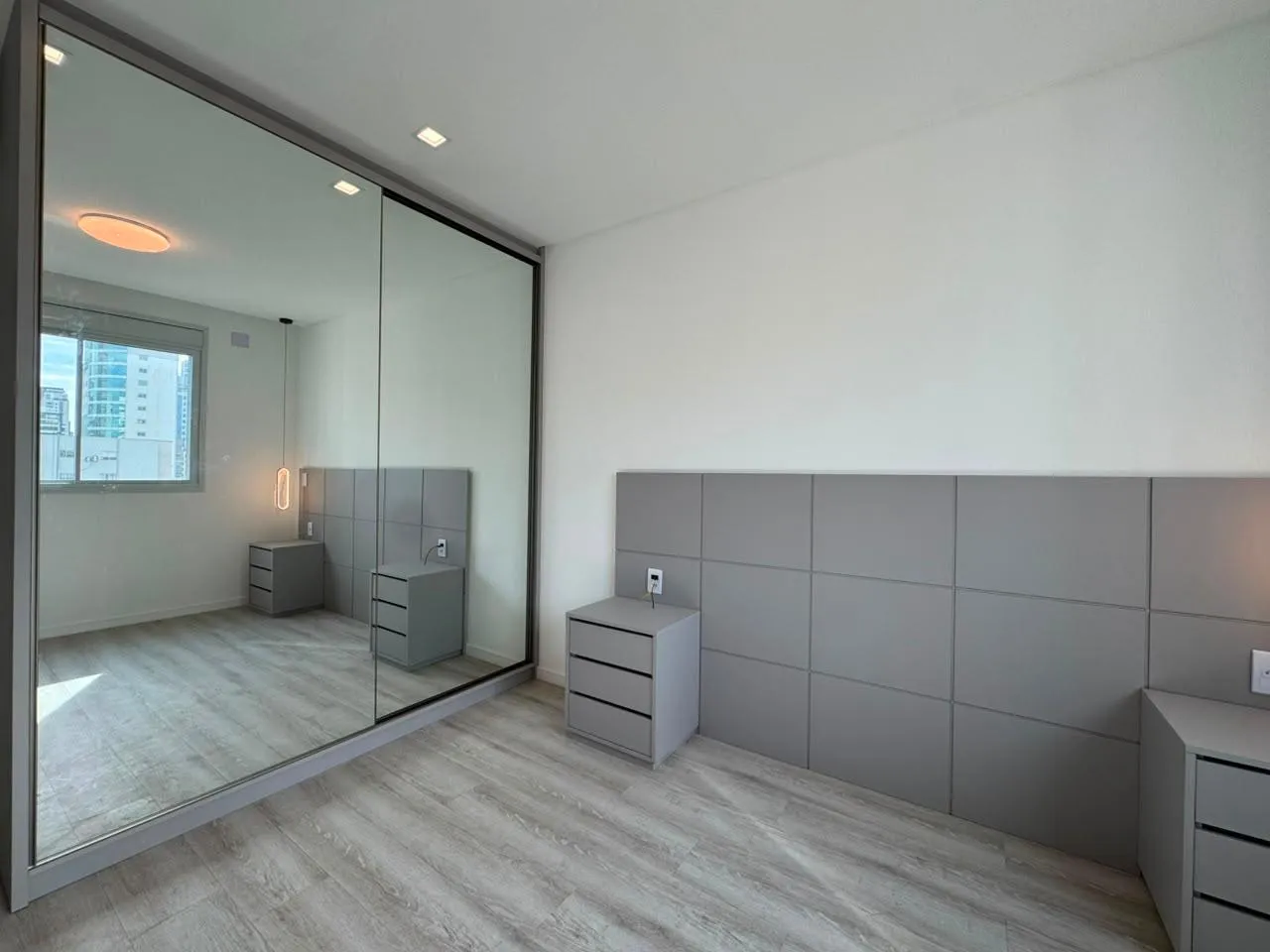 Imagem Apartamento com vista para o mar à venda com 142.65m2 por R$ 3.520.000,00