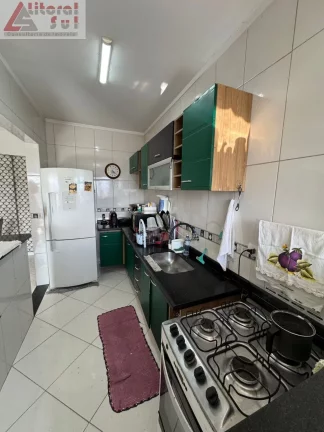 Imagem Imperdível: Apartamento de 2 quartos na Ocian, Praia Grande-SP, com 69m², suíte e vaga de garagem!