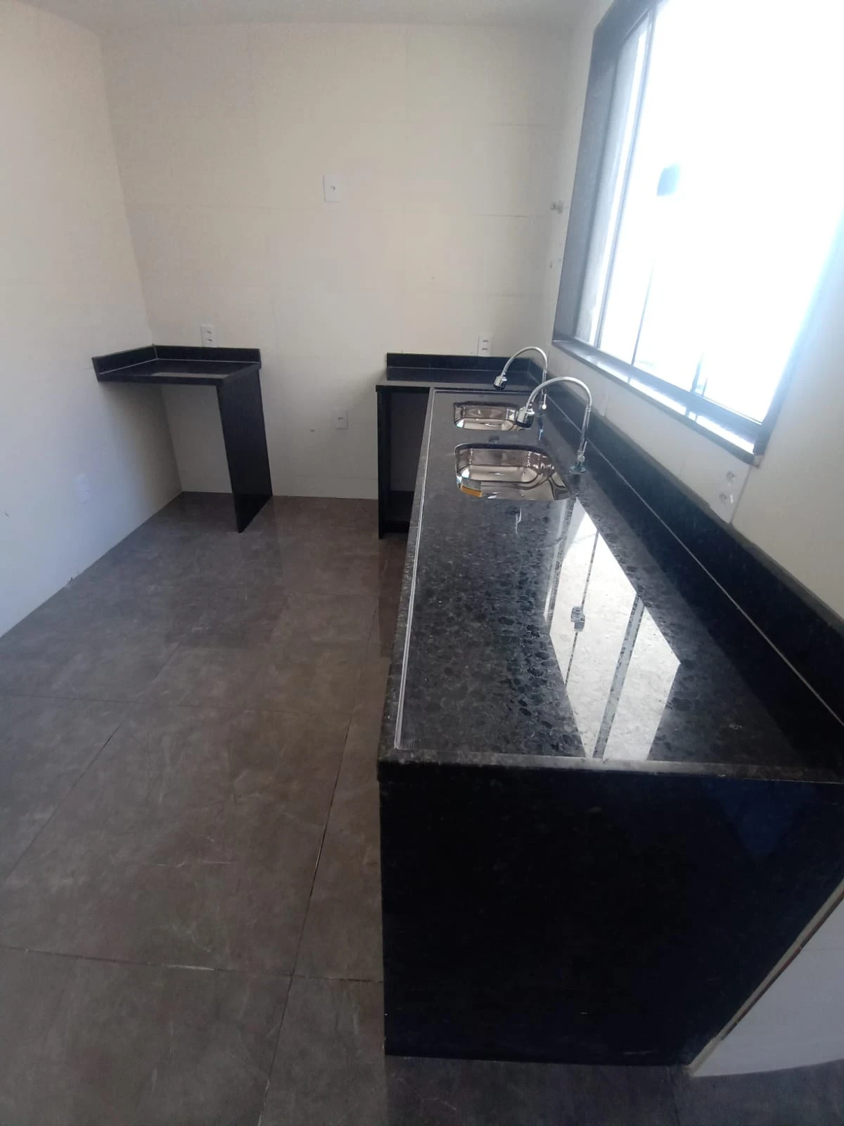 Imagem Casa com 3 Quartos à Venda, 300 metros em São Francisco - Niterói