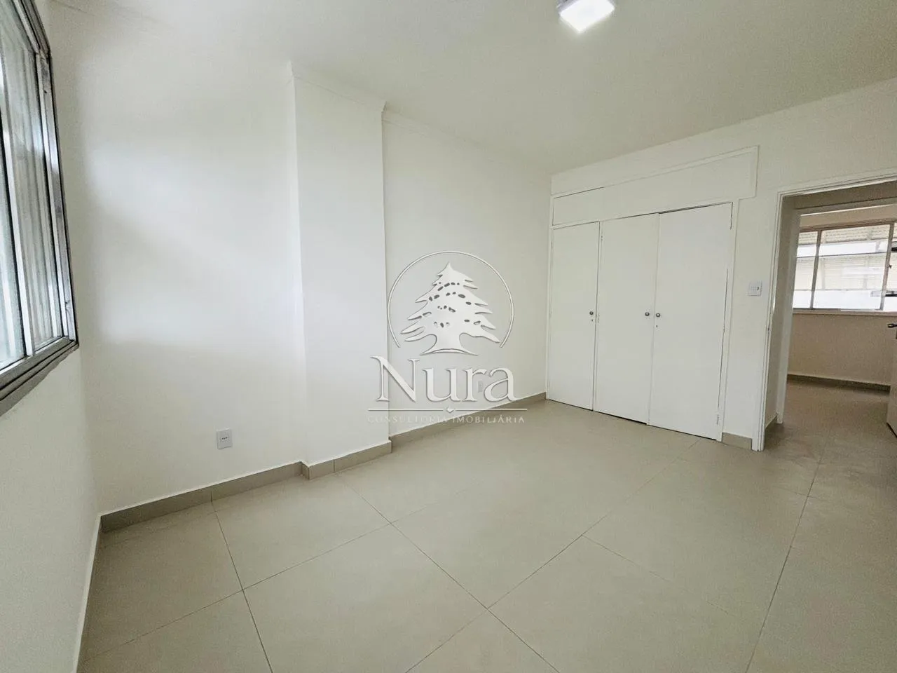 Imagem Apartamento de 2 quartos, 85m² no bairro Pompéia, em Santos