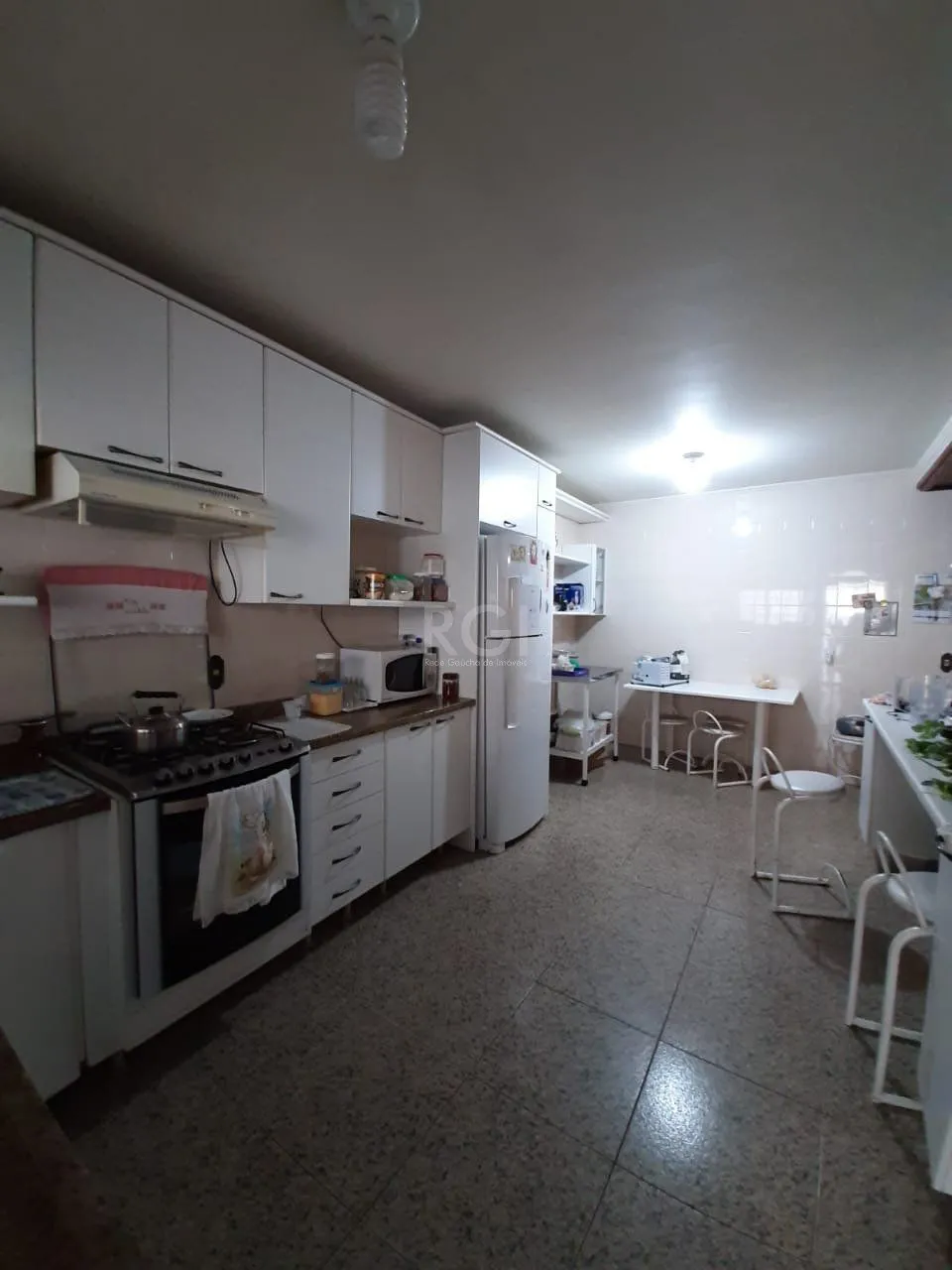 Imagem Casa para Venda - 262.02m², 3 dormitórios, sendo 1 suites, 6 vagas - Auxiliadora