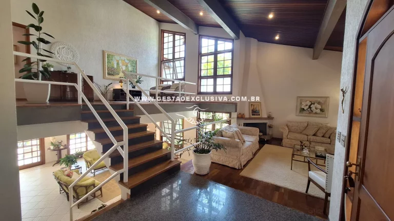 Imagem CASA LUXUOSA 4 SUÍTES PISCINA ÁREA GOURMET COMPLETA EM CONDOMÍNIO FECHADO