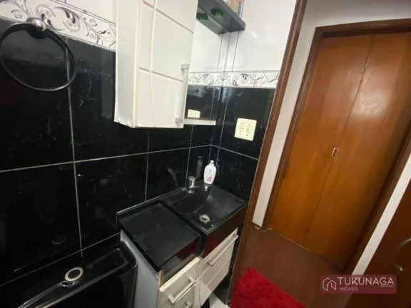 Imagem Apartamento à venda, 55 m² por R$ 240.000,00 - Vila Carmosina - São Paulo/SP