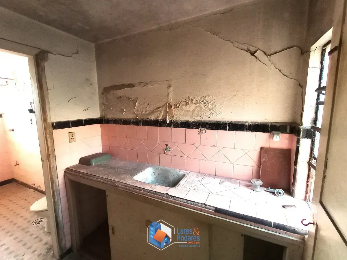 Imagem Sobrado para venda em Vila Mariza Mazzei com 7 quartos, 476,200m²