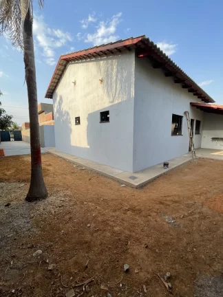 Imagem Casa à venda no bairro Nossa Senhora da Penha - Goianésia/GO