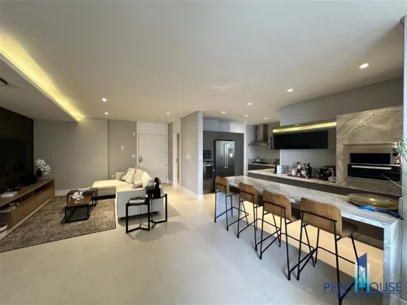Imagem Apartamento Quadra Mar para Venda em Balneário Camboriú, CENTRO, 3 dormitórios, 3 suítes, 4 banheiros, 3 vagas