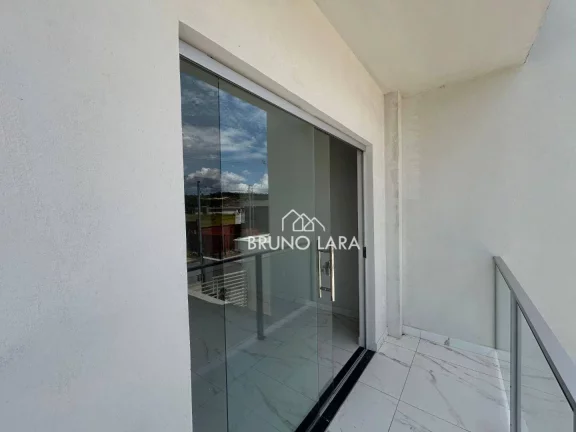 Imagem Casa à Venda em Betim, no Bairro Tiradentes