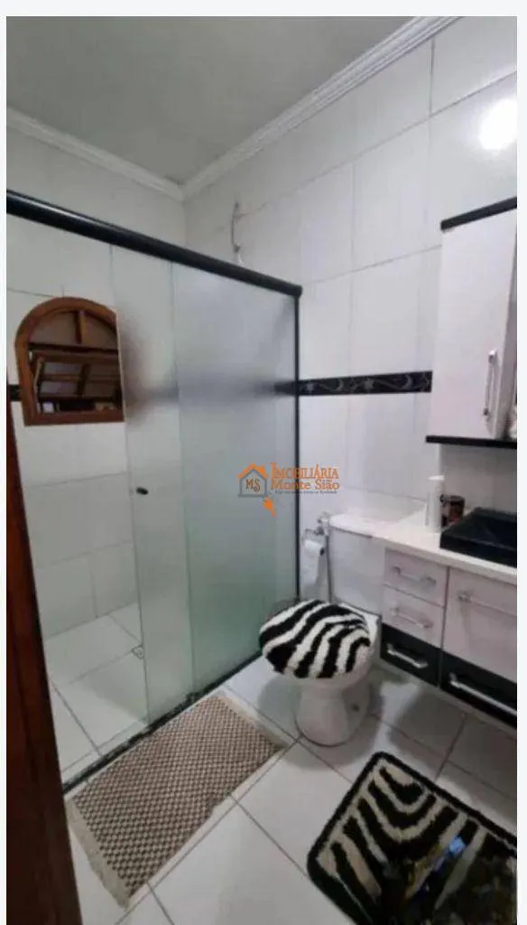 Imagem Sobrado com 3 dormitórios à venda, 300 m² por R$ 425.000,00 - Recreio São Jorge - Guarulhos/SP