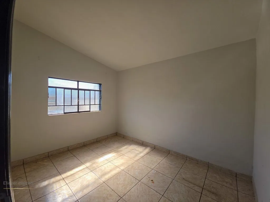 Imagem Casa com 2 quartos a venda no bairro Jardim São Paulo em Poços de Caldas - MG