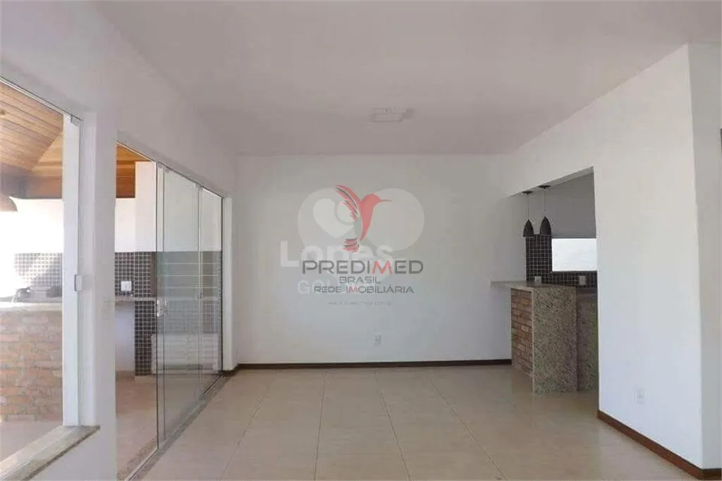 Imagem Casa de 3 quartos, 250m² no bairro Loteamento Porto Seguro, em Avaré