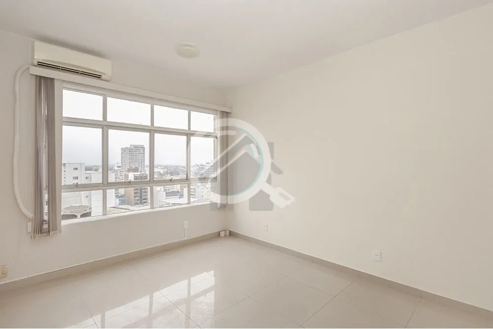 Imagem Disponível para venda uma excelente sala comercial localizada na Rua dos Andradas, no coração do ...