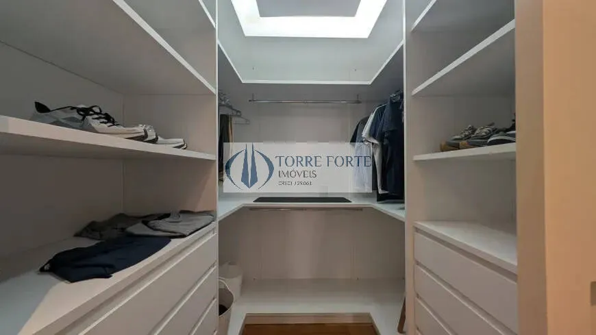 Imagem Belíssimo apartamento 187 m² 4 dormitórios sendo 1 suíte 2 vagas Campo Belo