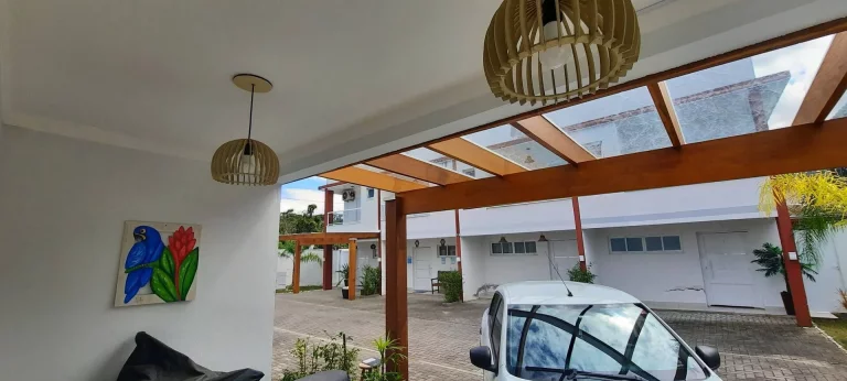 Imagem Oportunidade! Sobrado em condomínio fechado Caraguatatuba SP