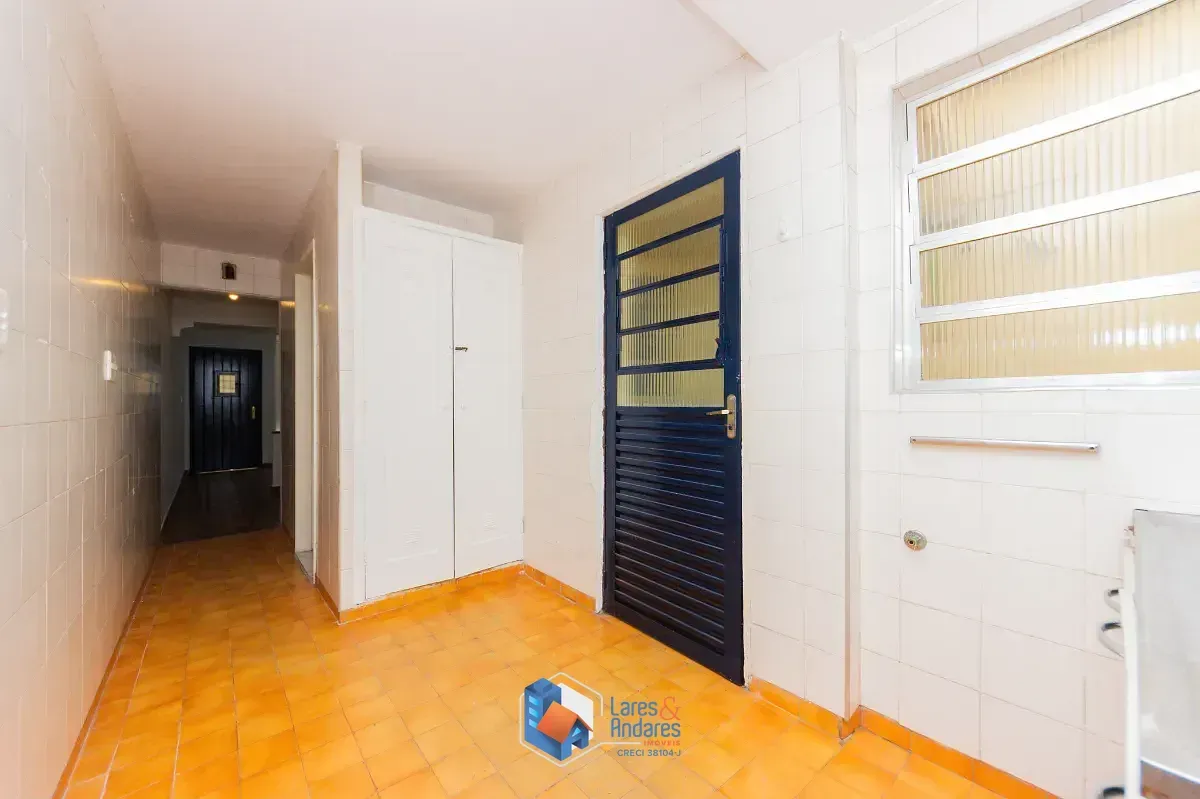 Imagem Casa para venda em Vila Pompéia com 3 quartos, 110m²