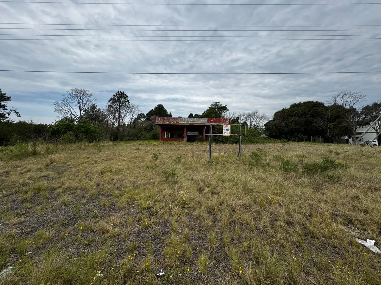 Imagem Terreno de 1 Hectare à Venda em Osório - Estrada do Mar de frente, RS com laudo Ambiental.