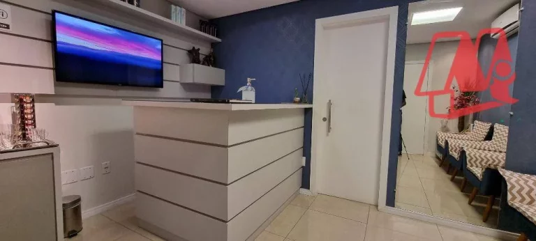 Foto do imóvel Sala, 65 m² - venda por R$ 420.000,00 ou aluguel por R$ 2.818,60/mês - Auxiliadora - Porto Alegre/RS