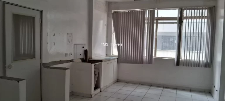 Imagem Aluguel de Conjunto Comercial de Alto Padrão em Pinheiros, São Paulo-SP: 1 sala, 1 vaga de garagem, 70m².