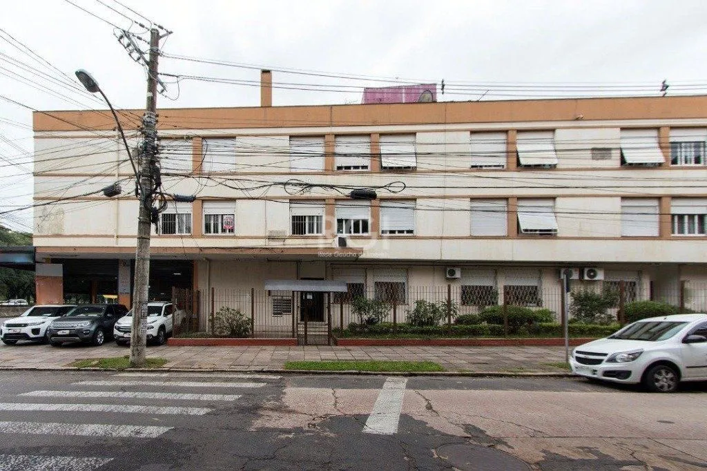 Imagem Apartamento para Venda - 101m², 3 dormitórios, 1 vaga - Menino Deus