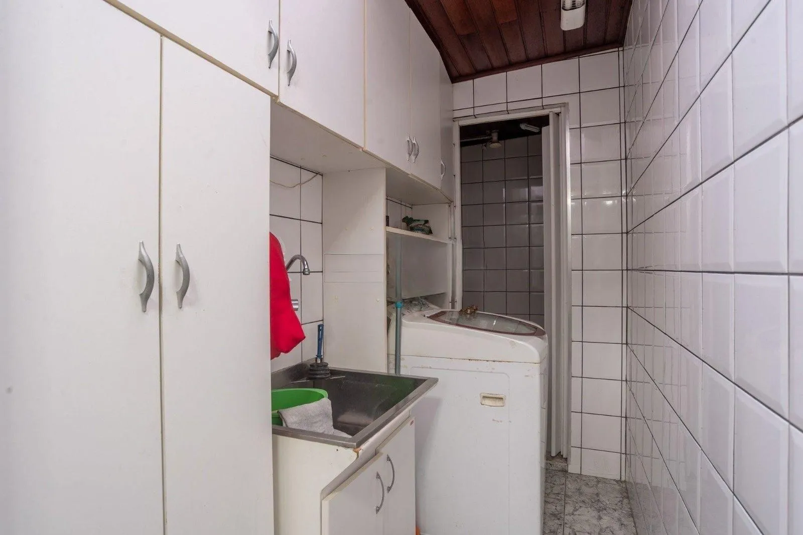 Imagem Apartamento de 3 quartos 1 vaga de garagem no bairro Menino Deus em Porto Alegre