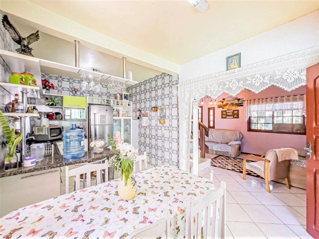 Imagem Casa para Venda - 272.24m², 3 dormitórios, sendo 1 suites, 4 vagas - Vila Jardim