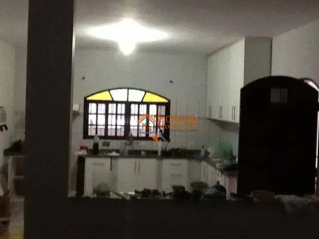 Imagem Casa com 3 dormitórios à venda, 220 m² por R$ 420.000,00 - Jardim Silvestre - Guarulhos/SP