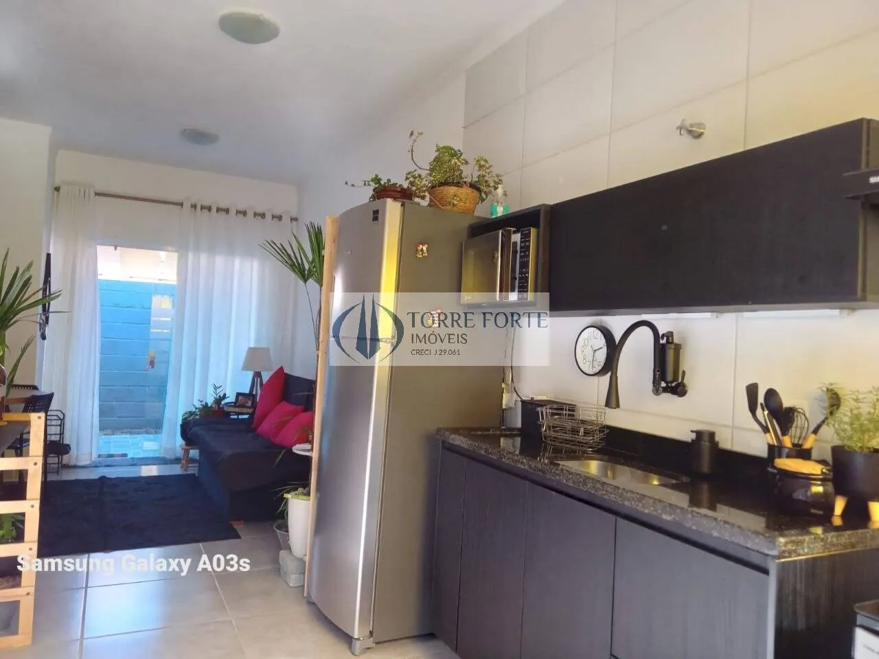 Imagem Linda casa de condomínio com 2 dormitórios, 1 suite e 1 vaga em Itanhaém .