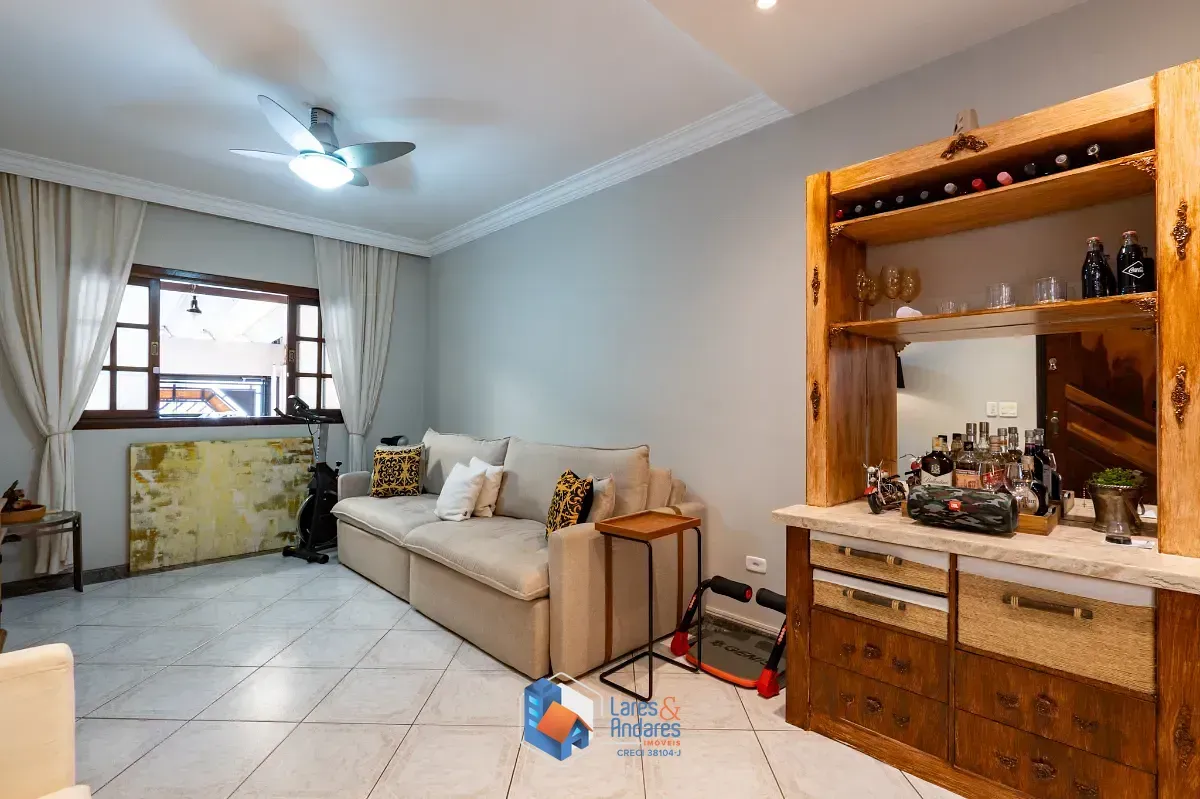 Imagem Casa para venda em Jardim Santa Cruz (Campo Grande) com 3 quartos, sendo 1 suíte, 128m²