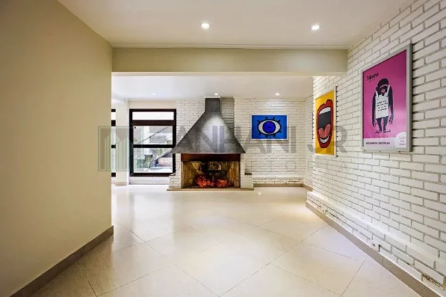 Imagem Imperdível oportunidade: Casa à venda em São Paulo-SP, Vila Romana, 4 quartos, 1 suíte, 6 salas, 6 banheiros, 2 vagas, 390m².