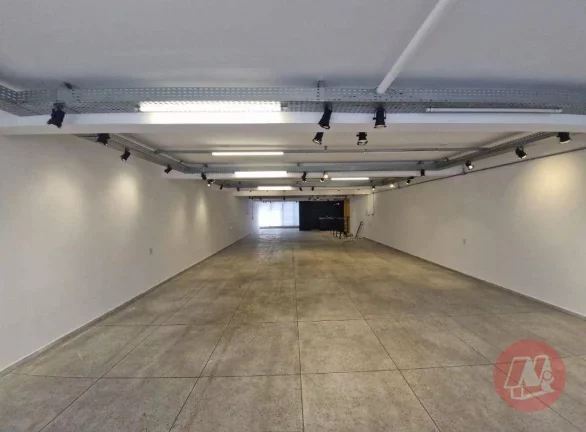 Imagem Loja para alugar, 380 m² por R$ 12.188,32/mês - Rio Branco - Porto Alegre/RS
