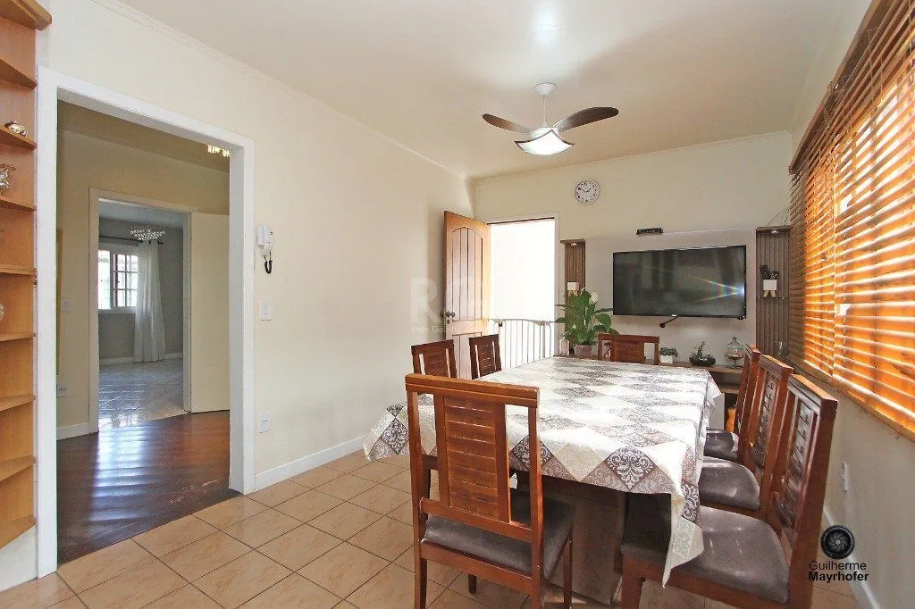 Imagem Casa para Venda - 400m², 5 dormitórios, sendo 1 suites, 3 vagas - Jardim Itu Sabará