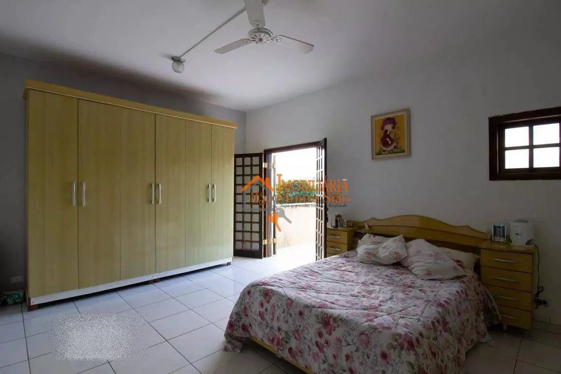 Imagem Sobrado com 4 dormitórios à venda, 500 m² por R$ 1.400.000,00 - Vila Rosália - Guarulhos/SP